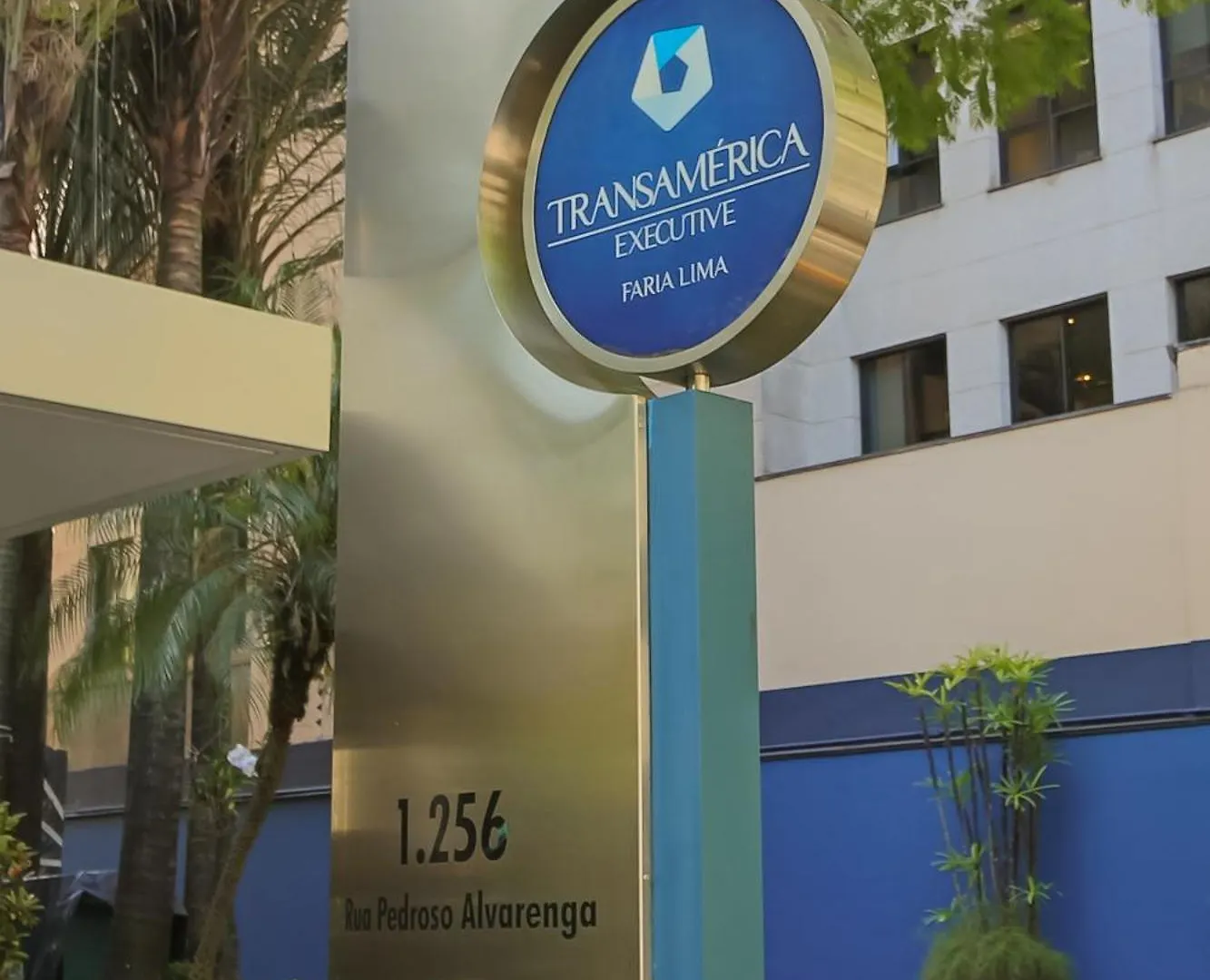 Apartamento 1707 Flat Com Duas Suites Com Servico De Hotel No Itaim Bibi! São Paulo