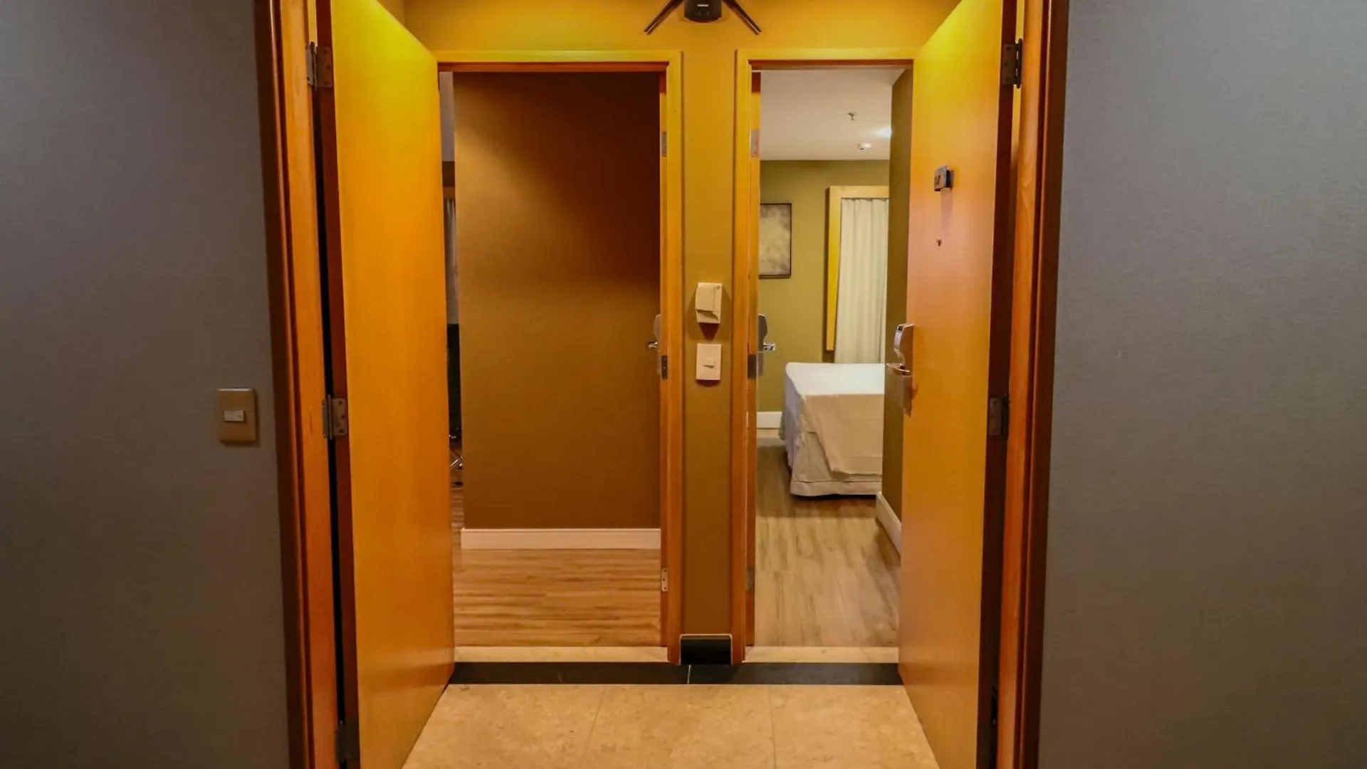 1707 Flat Com Duas Suites Com Servico De Hotel No Itaim Bibi! São Paulo Apartamento