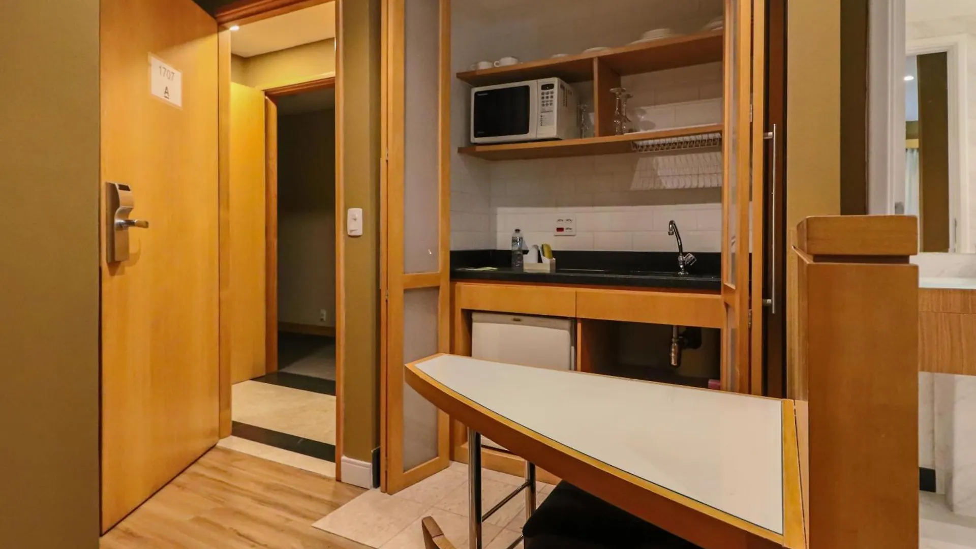 1707 Flat Com Duas Suites Com Servico De Hotel No Itaim Bibi! São Paulo