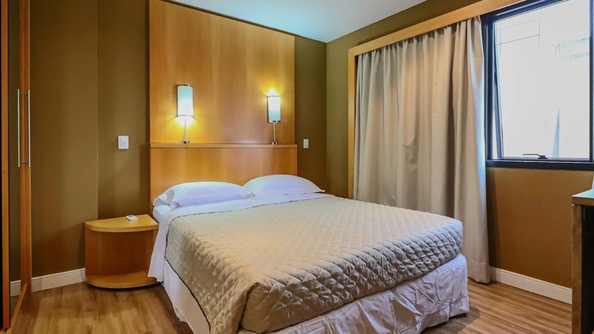 アパート 1707 Flat Com Duas Suites Com Servico De Hotel No Itaim Bibi! サンパウロ